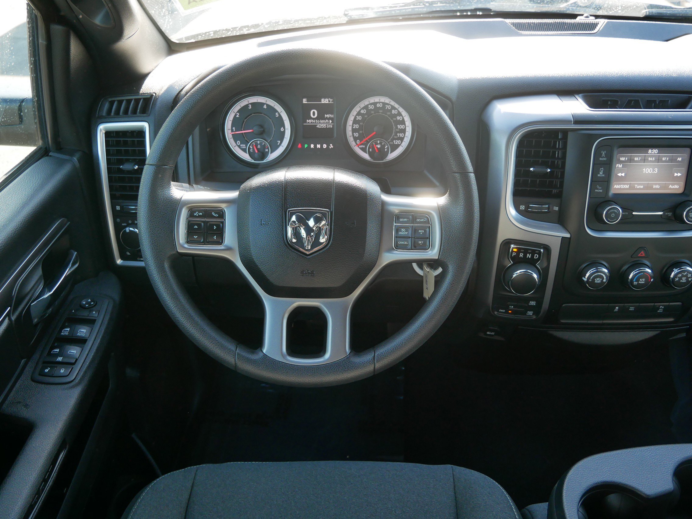 2022 Ram 1500 Classic Warlock photo 14