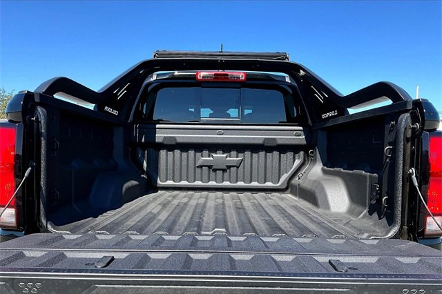 2025 Chevrolet Colorado Z71 photo 16