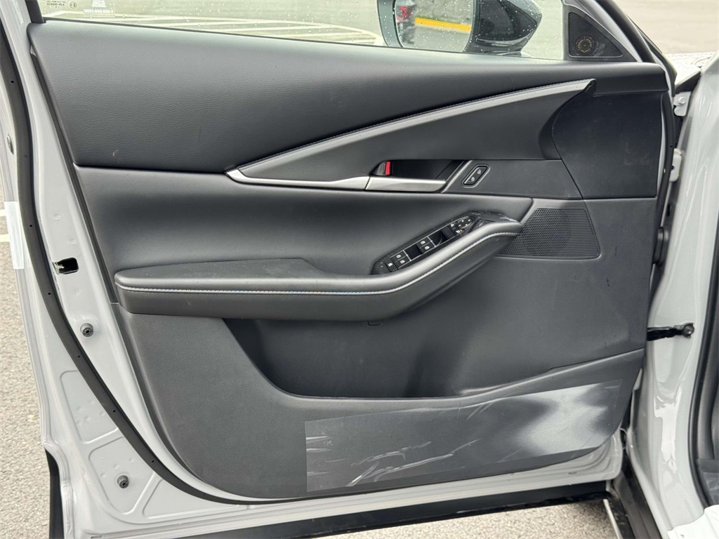 2025 Mazda CX-30 2.5 Select Sport photo 25