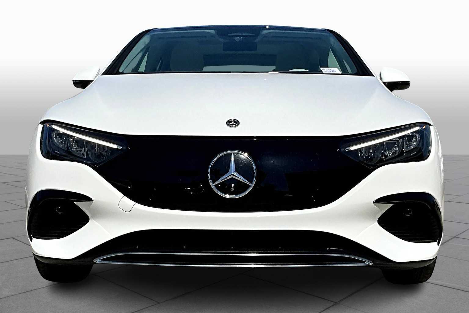 2023 Mercedes Benz EQE Sedan 350 photo 3