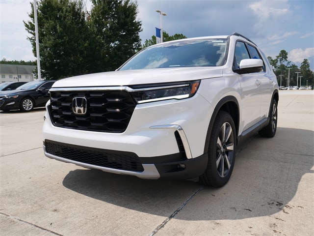 2025 Honda Pilot Touring photo 7