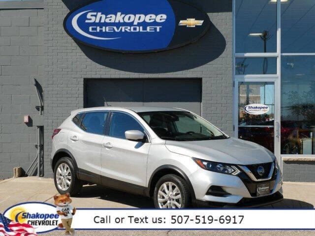 Used 2021 Nissan Rogue Sport S with VIN JN1BJ1AWXMW663287 for sale in Shakopee, Minnesota