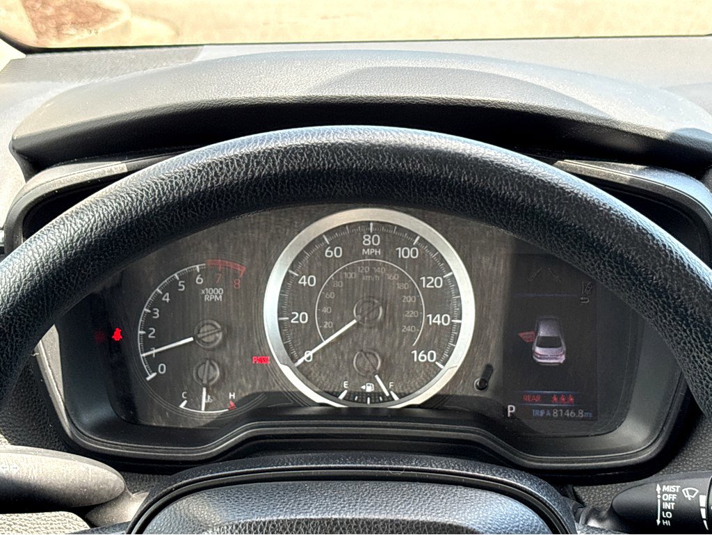 2022 Toyota Corolla LE photo 5