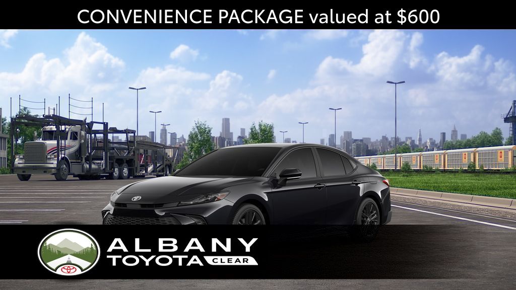 2026 Toyota Camry SE's photo