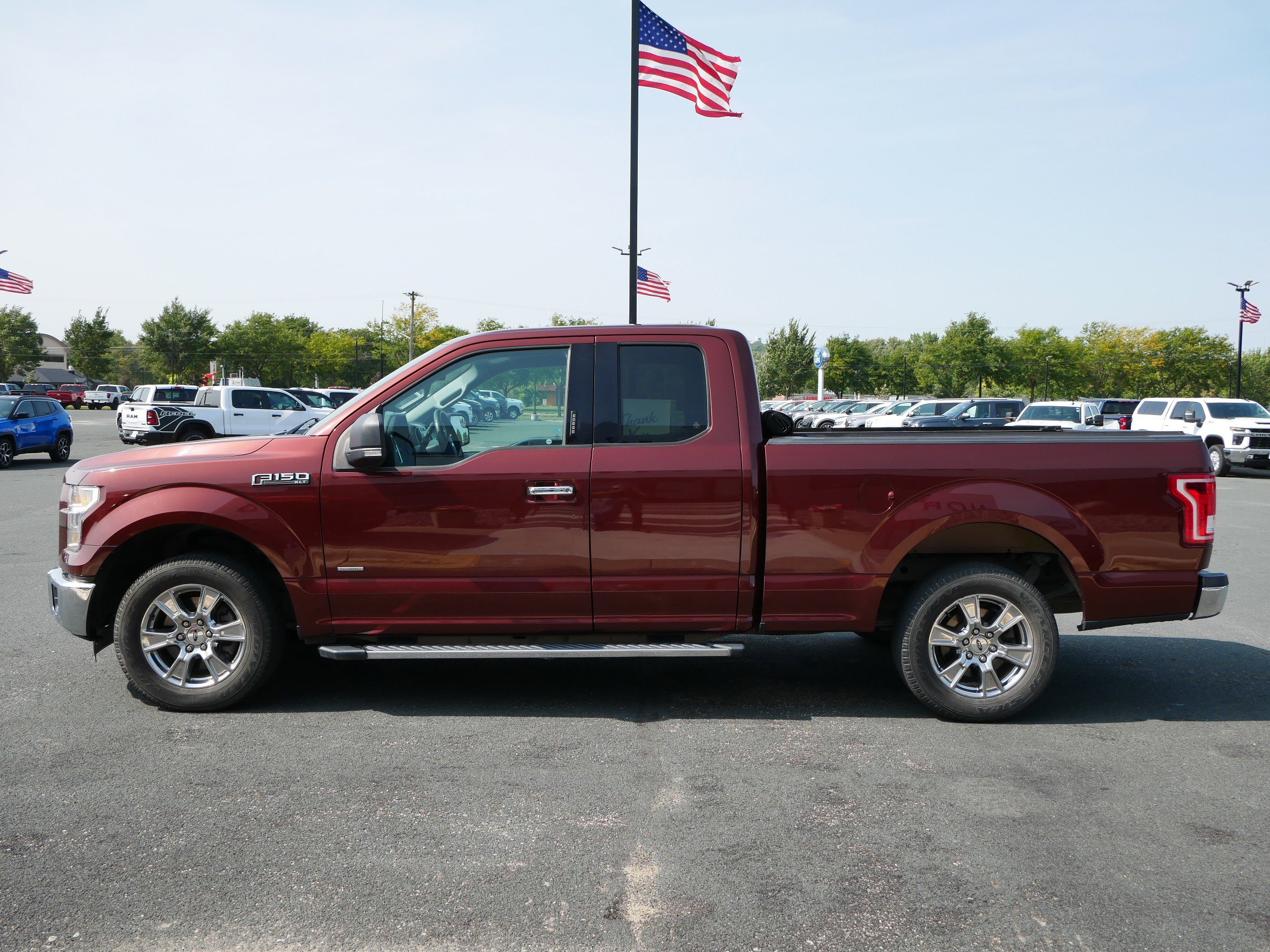 2016 Ford F-150 XLT photo 4