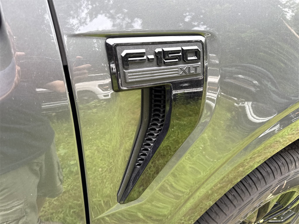 2025 Ford F-150 XLT photo 26