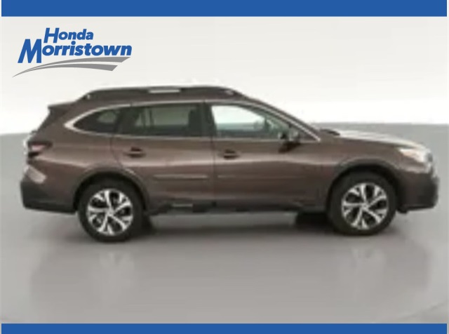 2022 Subaru Outback Touring's photo