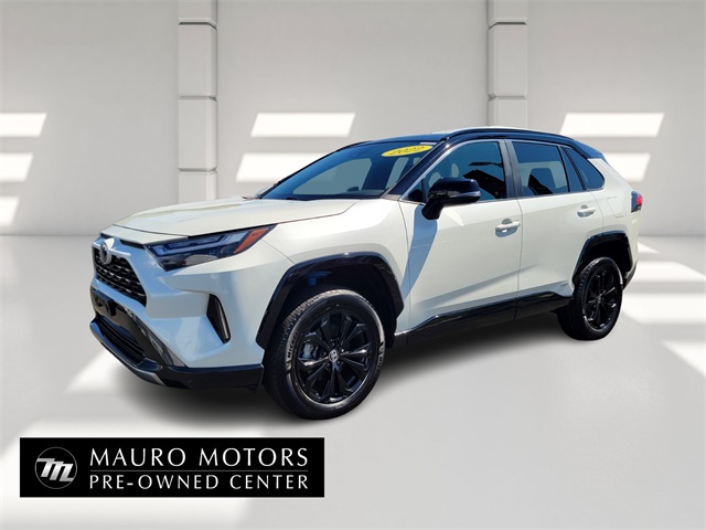 2022 Toyota RAV4 Hybrid XSE photo 7