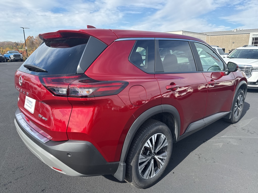 2023 Nissan Rogue SV photo 3