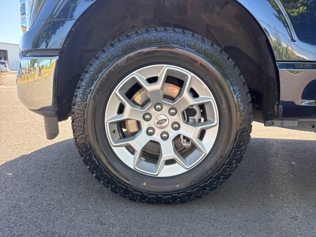 2023 Ford F-150 XLT photo 9