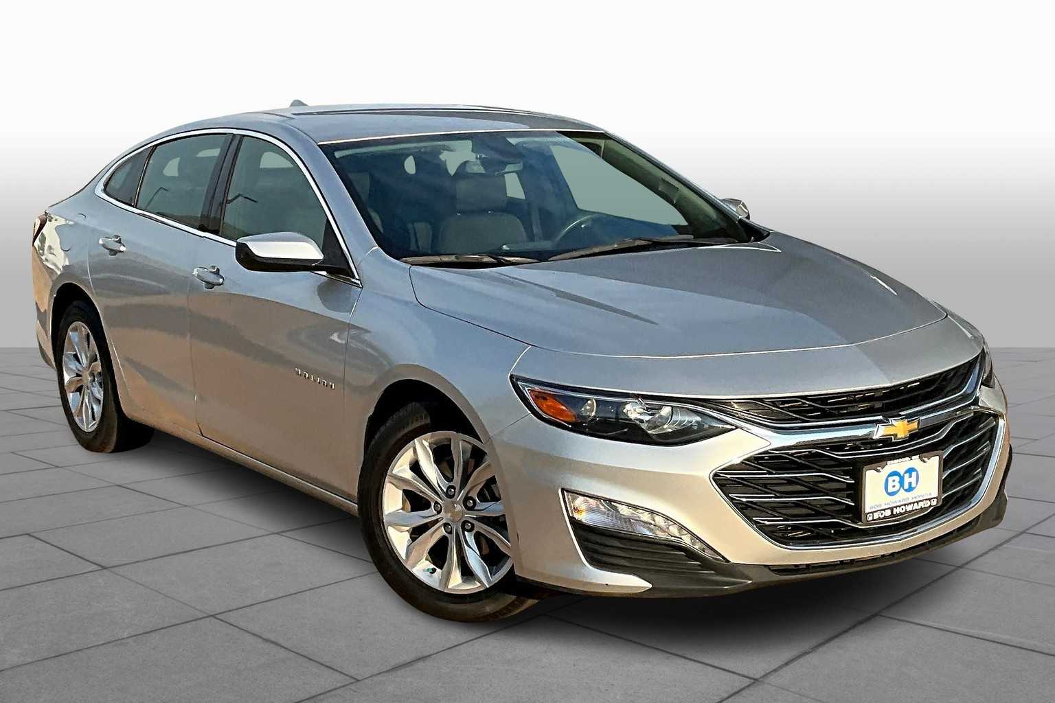2021 Chevrolet Malibu 1LT photo 2