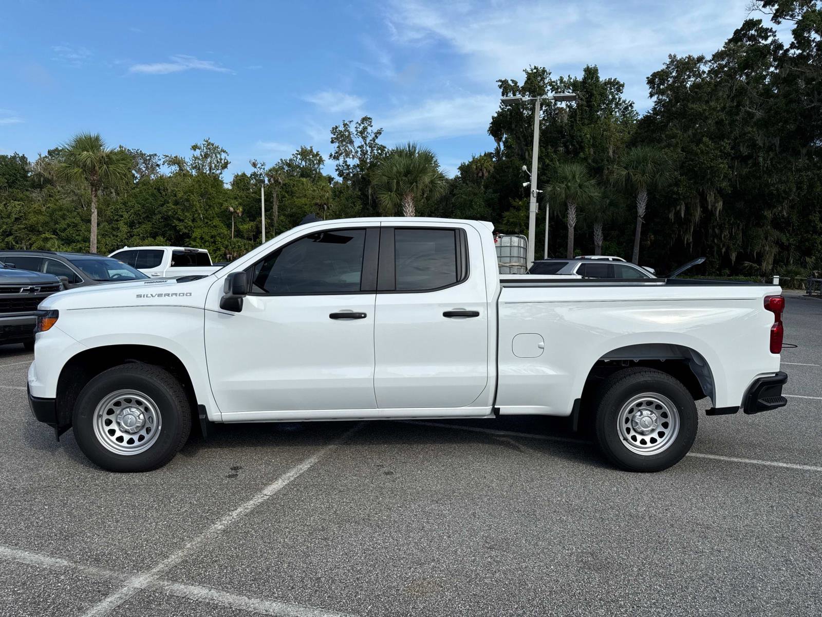 2025 Chevrolet Silverado 1500 photo 6