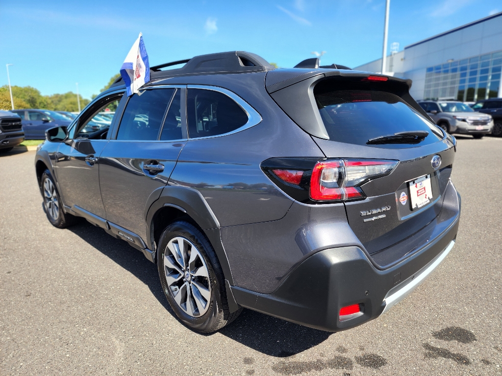 2023 Subaru Outback Limited photo 15