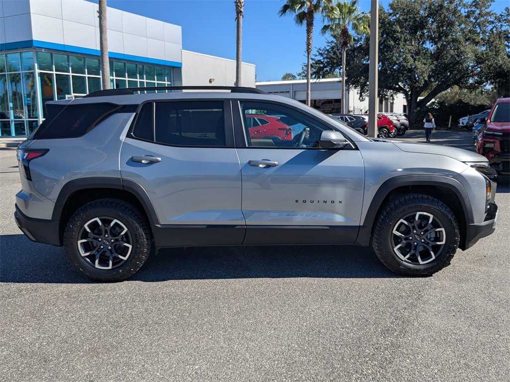 2026 Chevrolet Equinox ACTIV photo 2