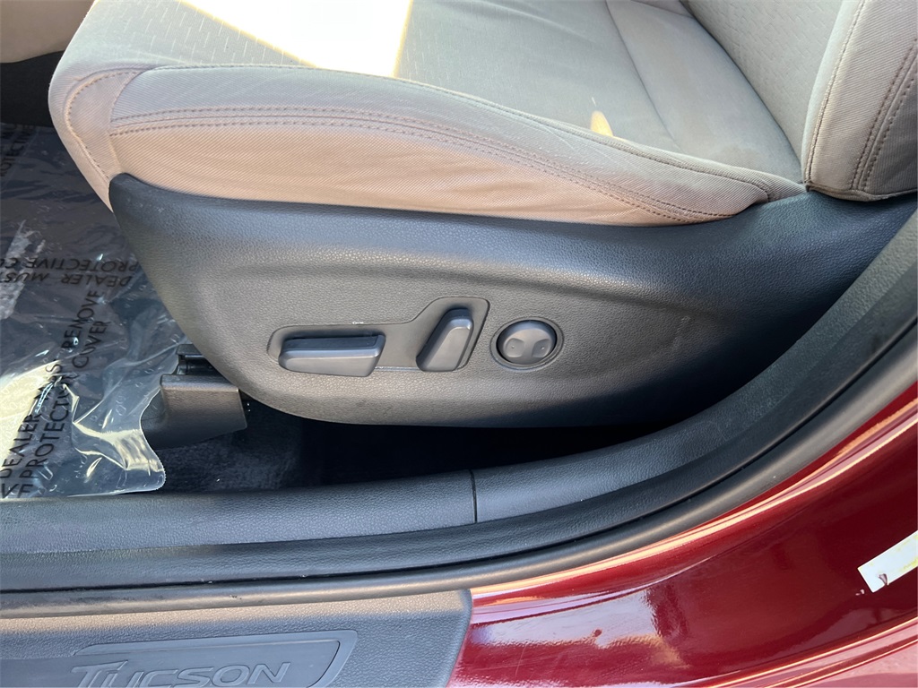 2020 Hyundai Tucson Value photo 17