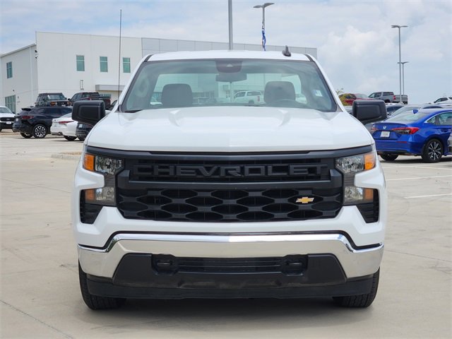 2024 Chevrolet Silverado 1500 photo 2