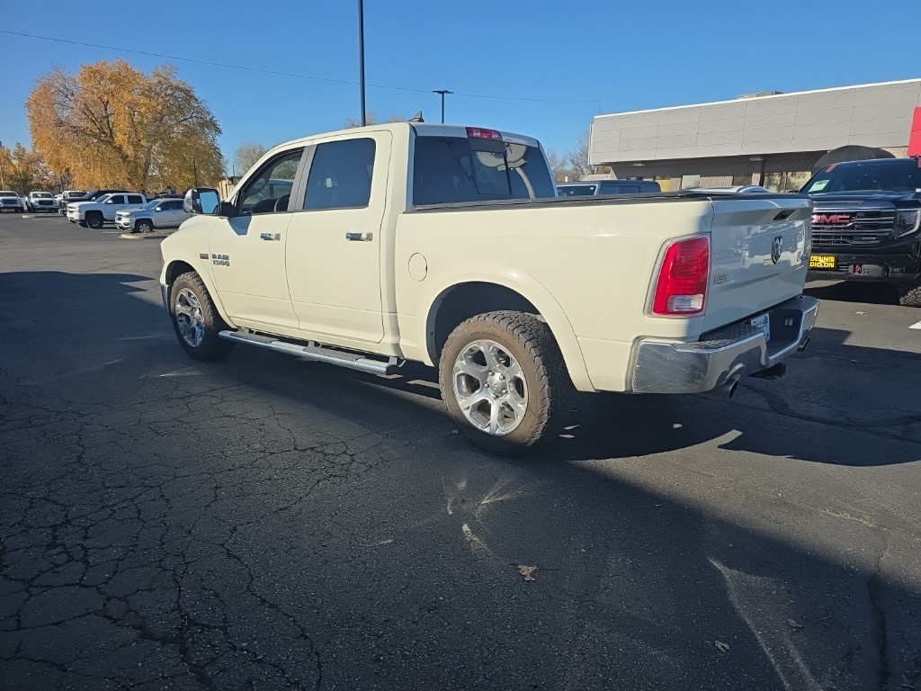 2017 Ram 1500 Laramie photo 2