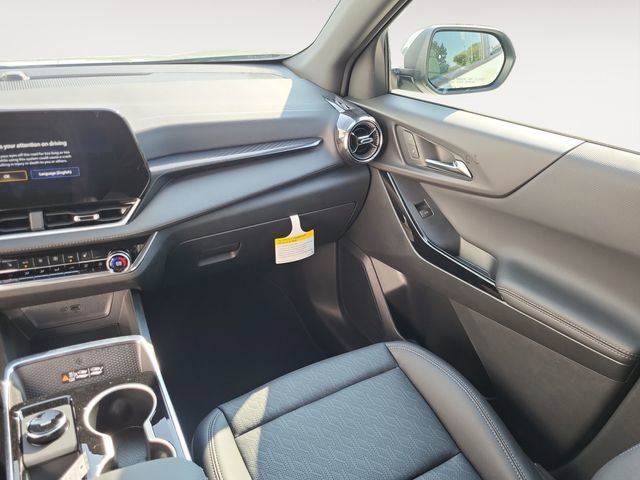 2026 Chevrolet Equinox LT photo 12