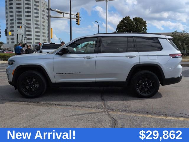 2024 Jeep Grand Cherokee Altitude photo 4