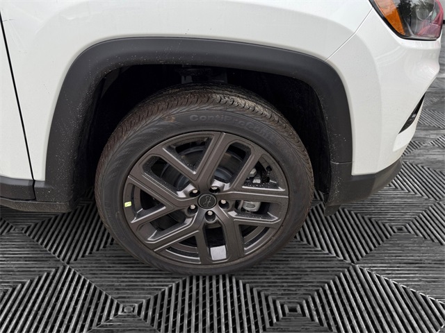 2025 Jeep Compass Limited photo 13