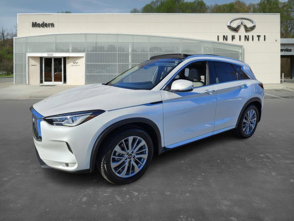 2025 Infiniti QX50 Luxe AWD photo 2