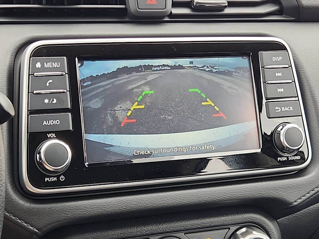 2025 Nissan Versa S photo 13