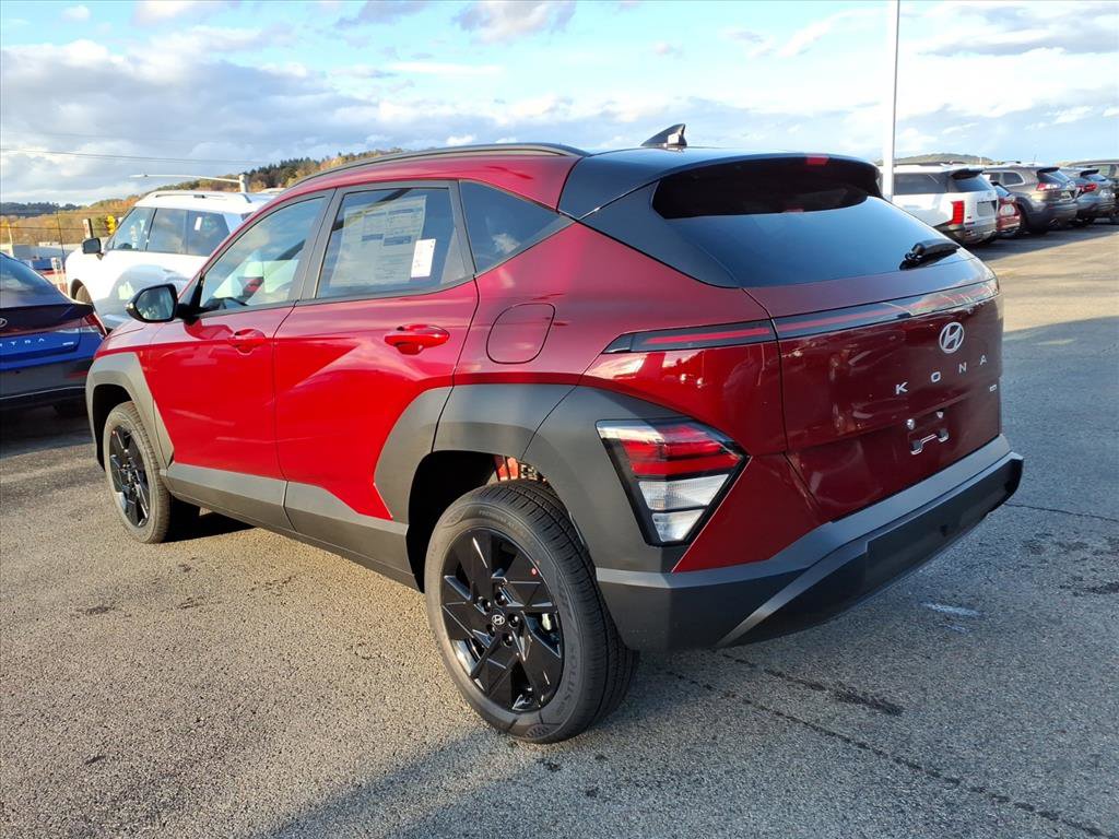 2026 Hyundai Kona SEL photo 2