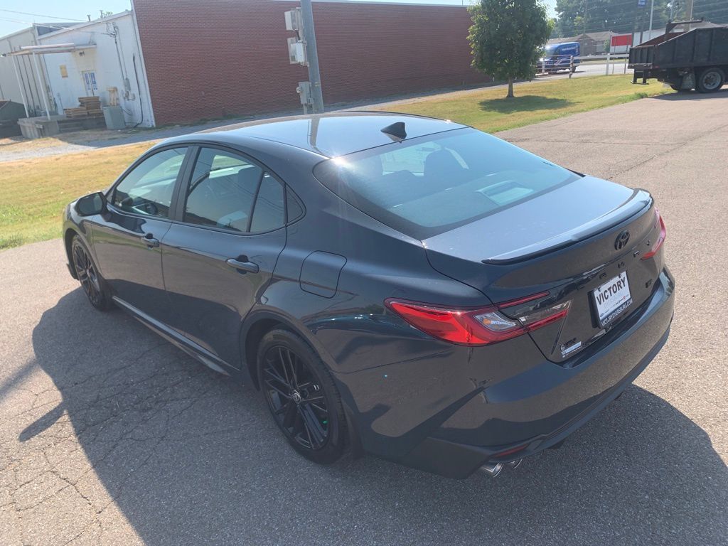 2026 Toyota Camry SE photo 6