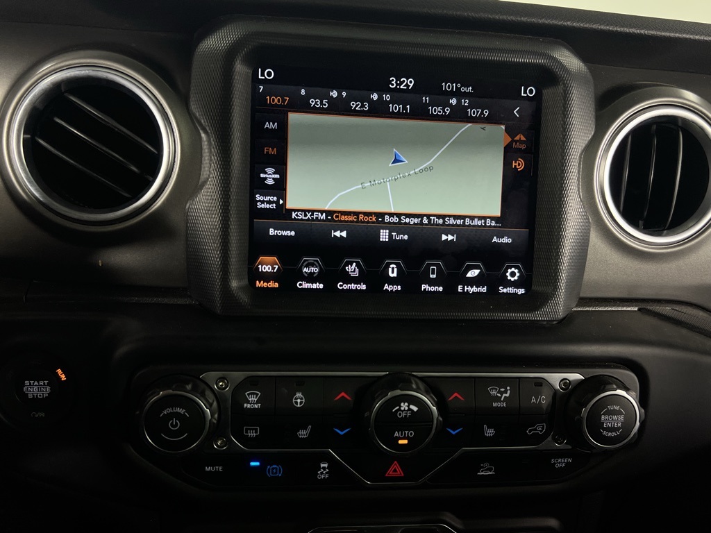 2023 Jeep Wrangler Rubicon 4xe photo 13