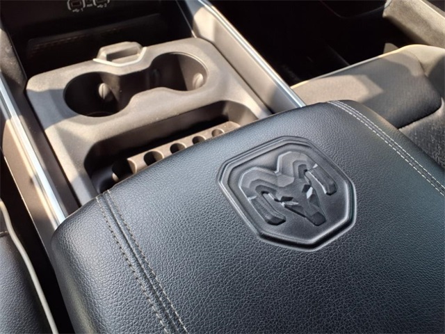 2020 Ram 1500 Laramie photo 21