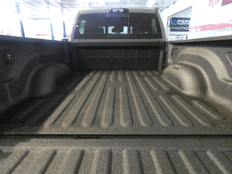 2025 Ram 2500 Power Wagon photo 3