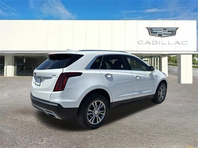 2021 Cadillac XT5 Premium Luxury photo 3
