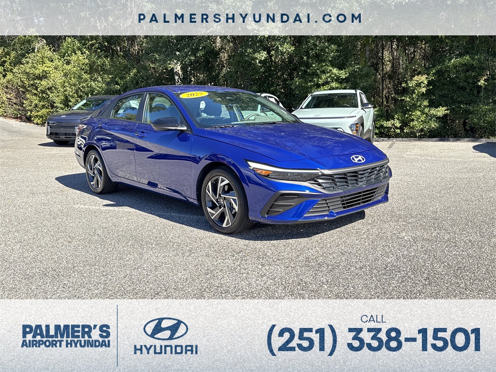 2025 Hyundai Elantra SEL's photo