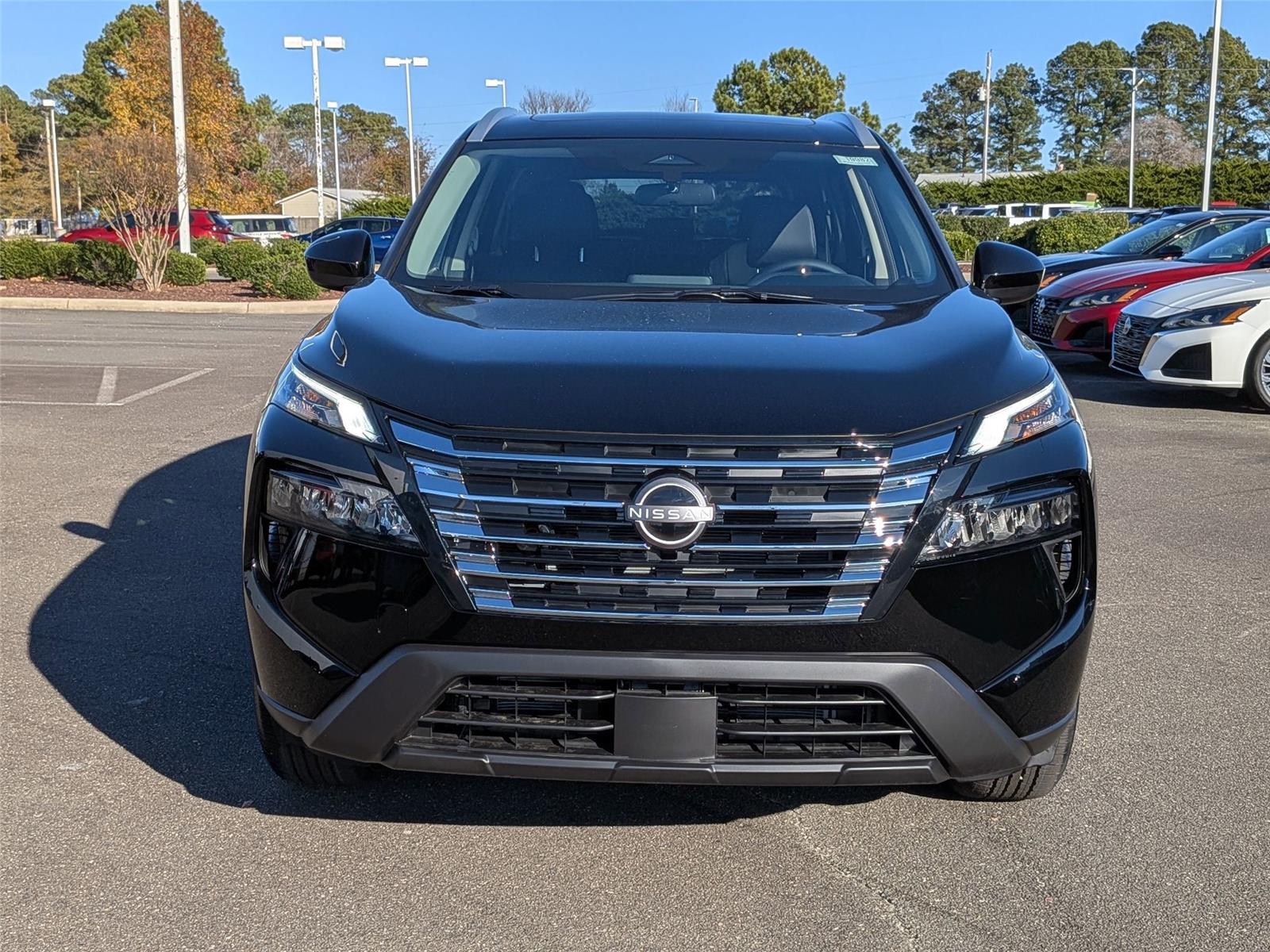 2026 Nissan Rogue SV's photo