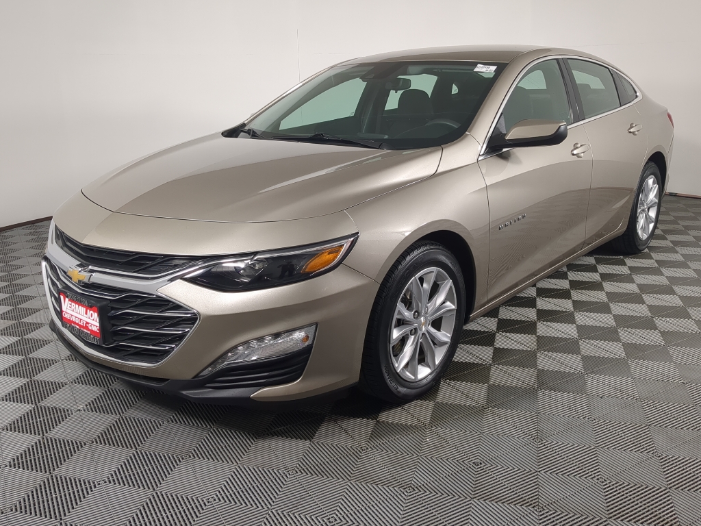 2024 Chevrolet Malibu 1LT photo 3