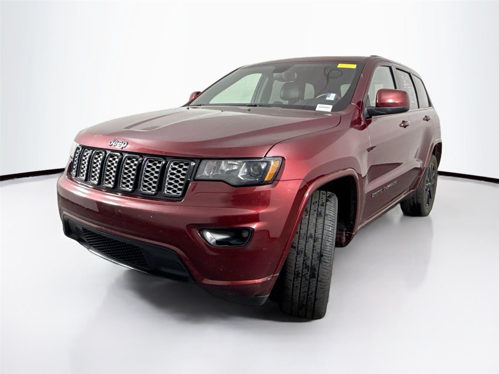 2019 Jeep Grand Cherokee Altitude photo 2