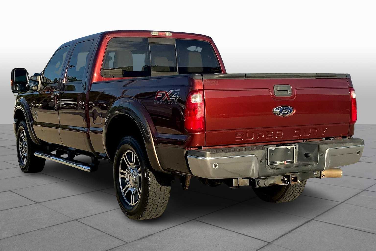 2016 Ford F-250 Lariat photo 10