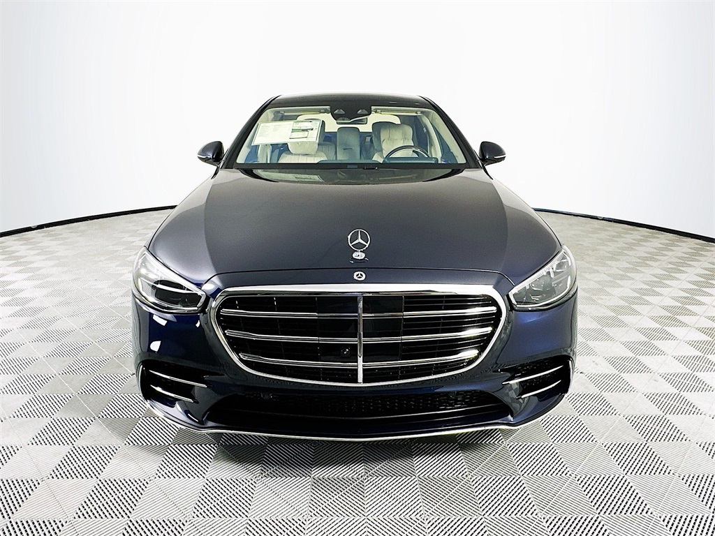 2026 Mercedes Benz S 500 4MATIC photo 2