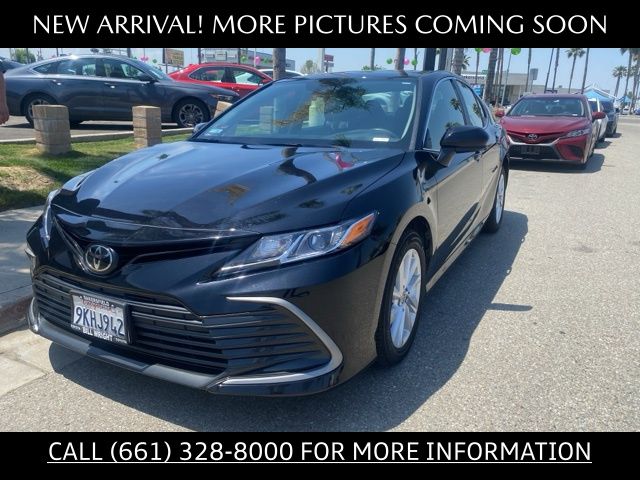 2024 Toyota Camry LE photo 2