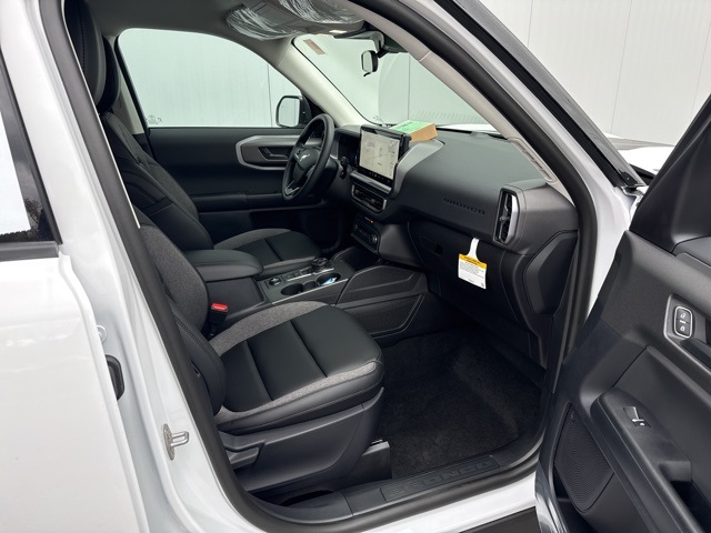 2025 Ford Bronco Sport Big Bend photo 2