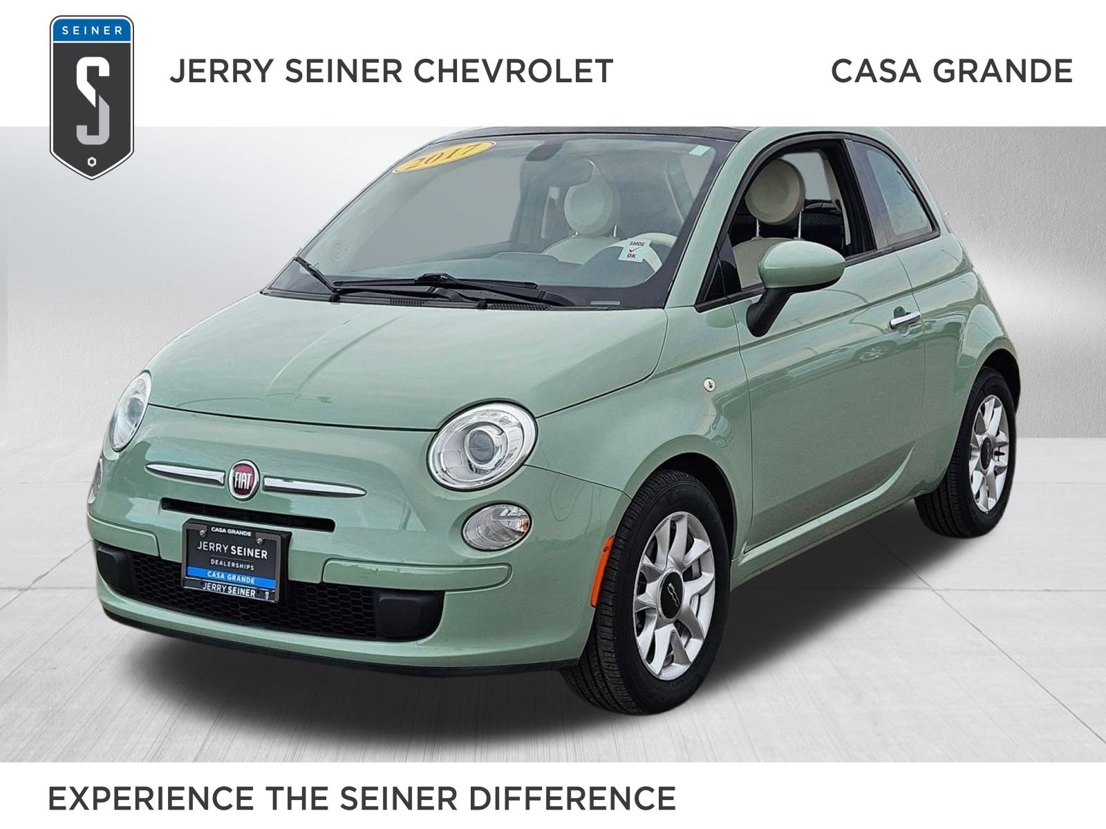 2017 FIAT 500 Pop's photo