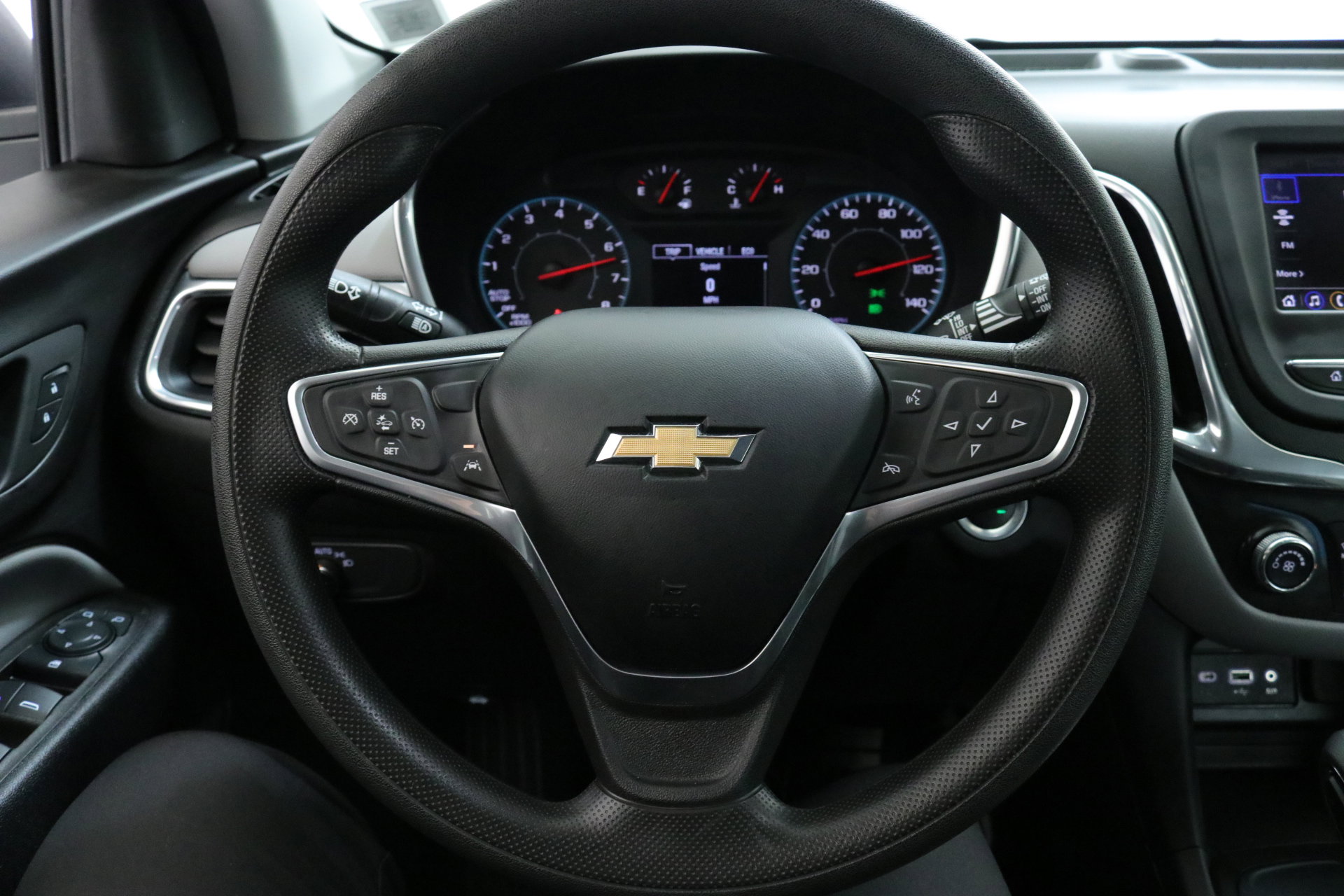 2022 Chevrolet Equinox LS photo 12