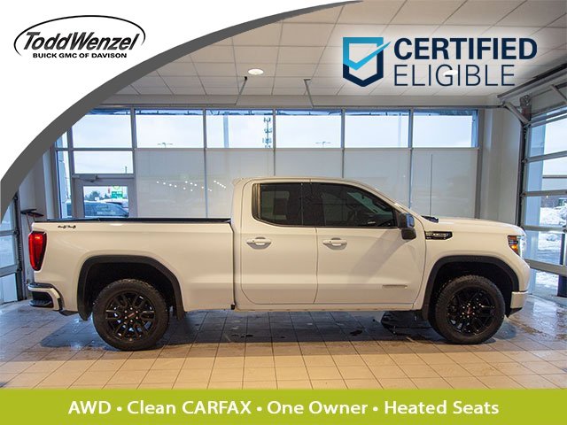 2023 GMC Acadia AT4's photo