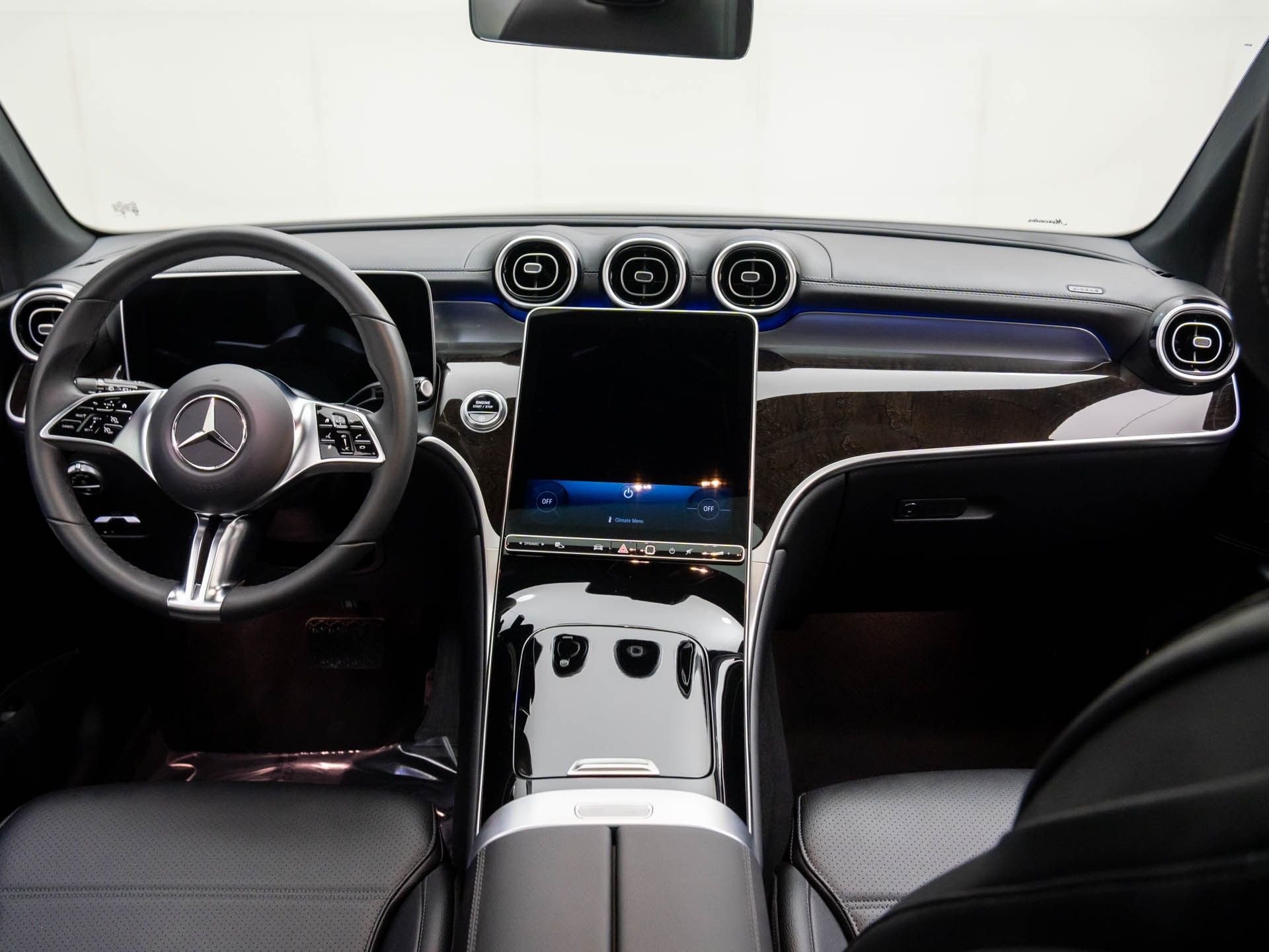 2025 Mercedes Benz GLC 300 4MATIC photo 10