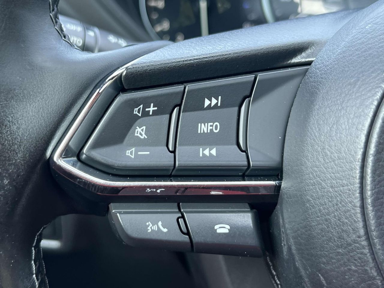 2023 Mazda CX-5 2.5 Turbo Signature photo 17
