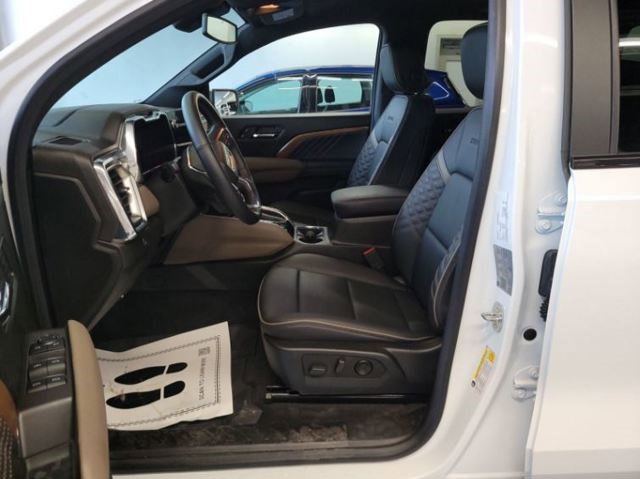 2023 Gmc Canyon Denali photo 3