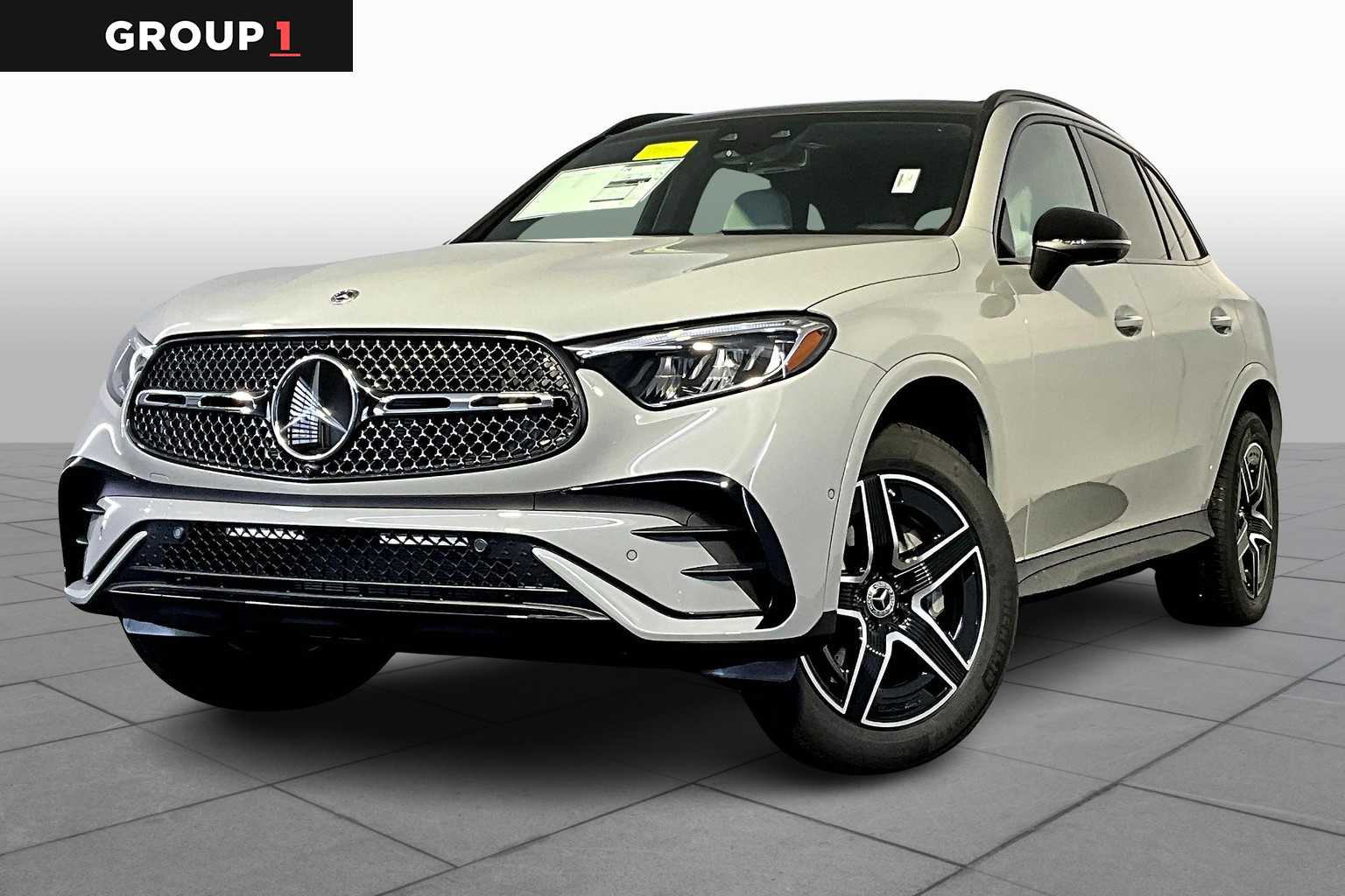 2026 Mercedes-Benz GLC Base's photo