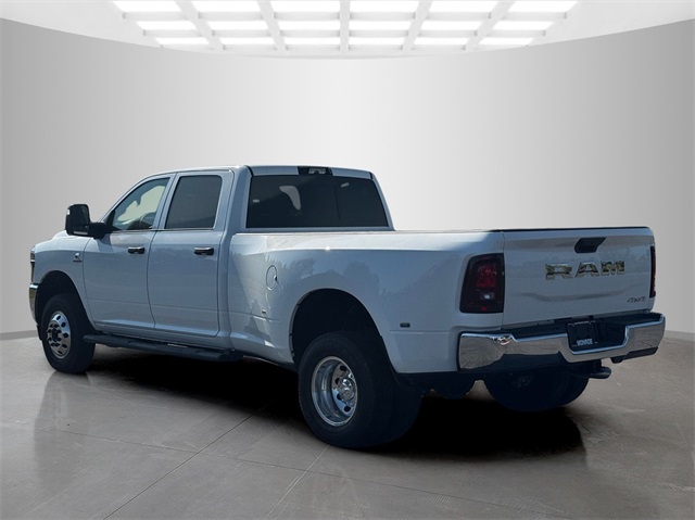 2026 Ram 3500 Tradesman photo 5