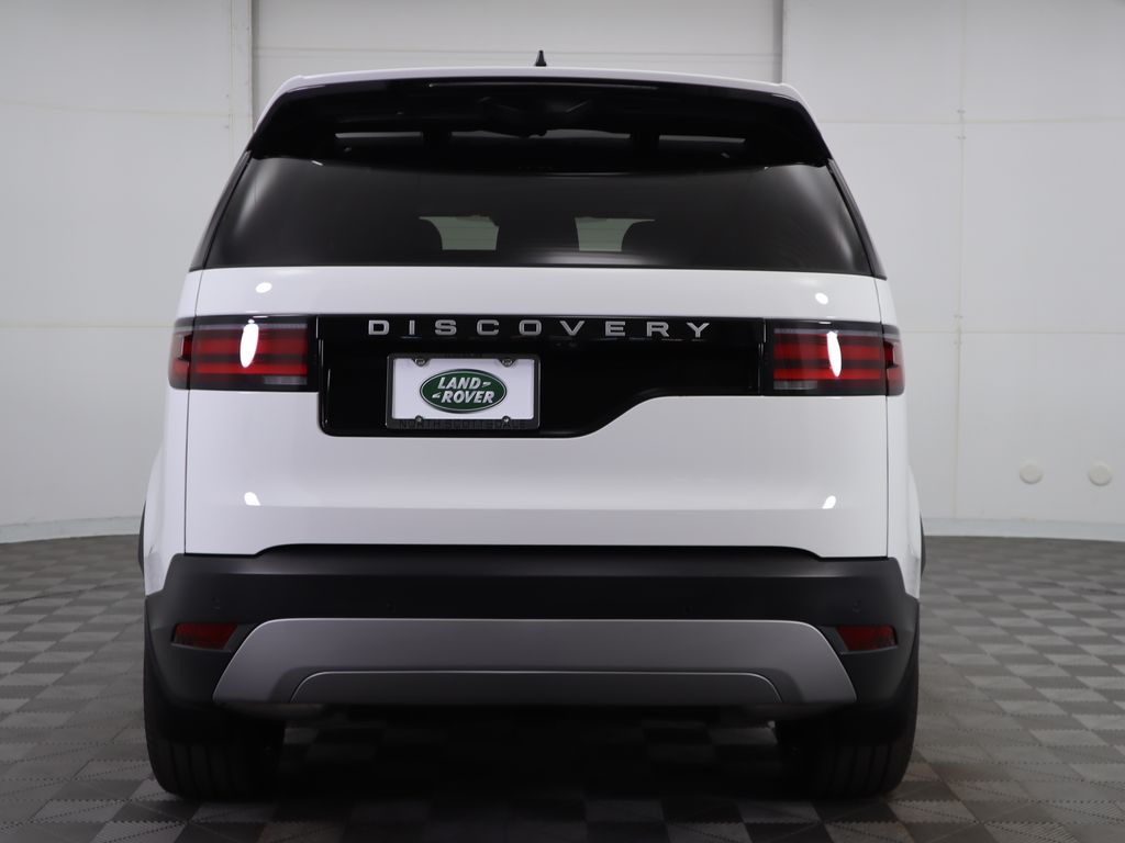 2025 Land Rover Discovery S photo 6