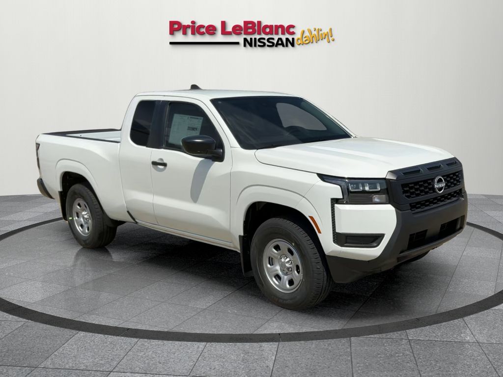 2026 Nissan Frontier S's photo
